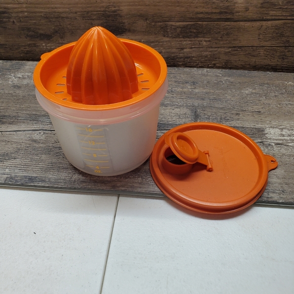Tupperware Kitchen Tupperware Vintage Citrus Juicer Set 3 Piece